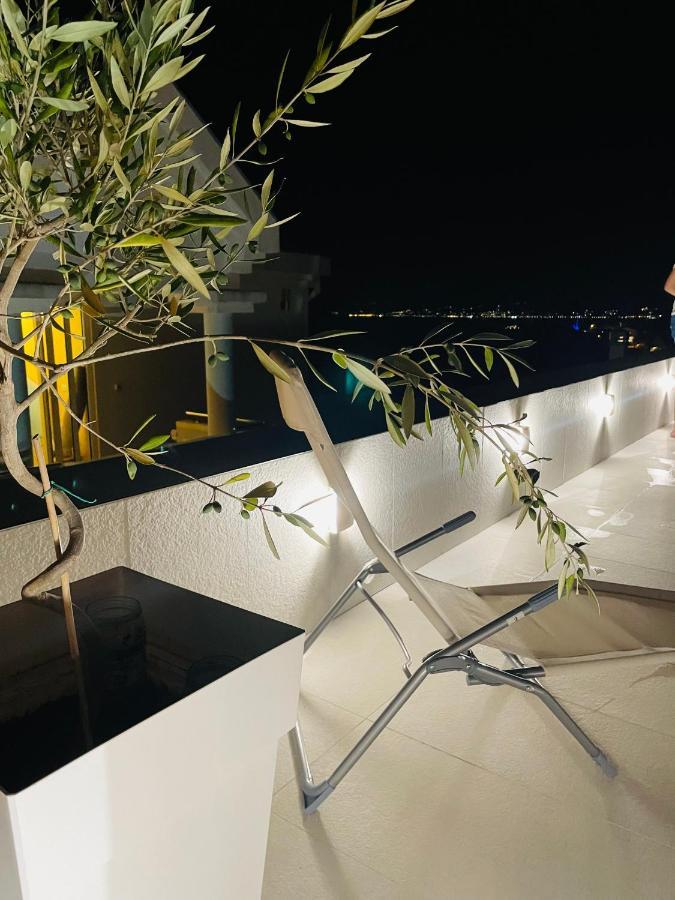 Id Apartments Tivat Bagian luar foto