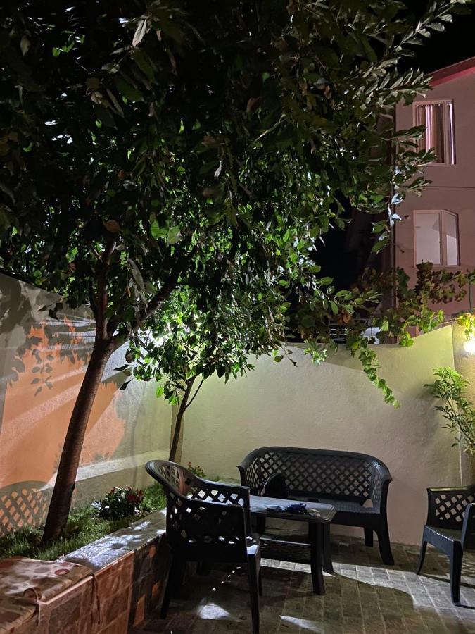 Id Apartments Tivat Bagian luar foto